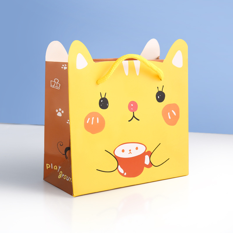 Box printing cartoon kids gift paper carry bags with your own logo and handle for shops